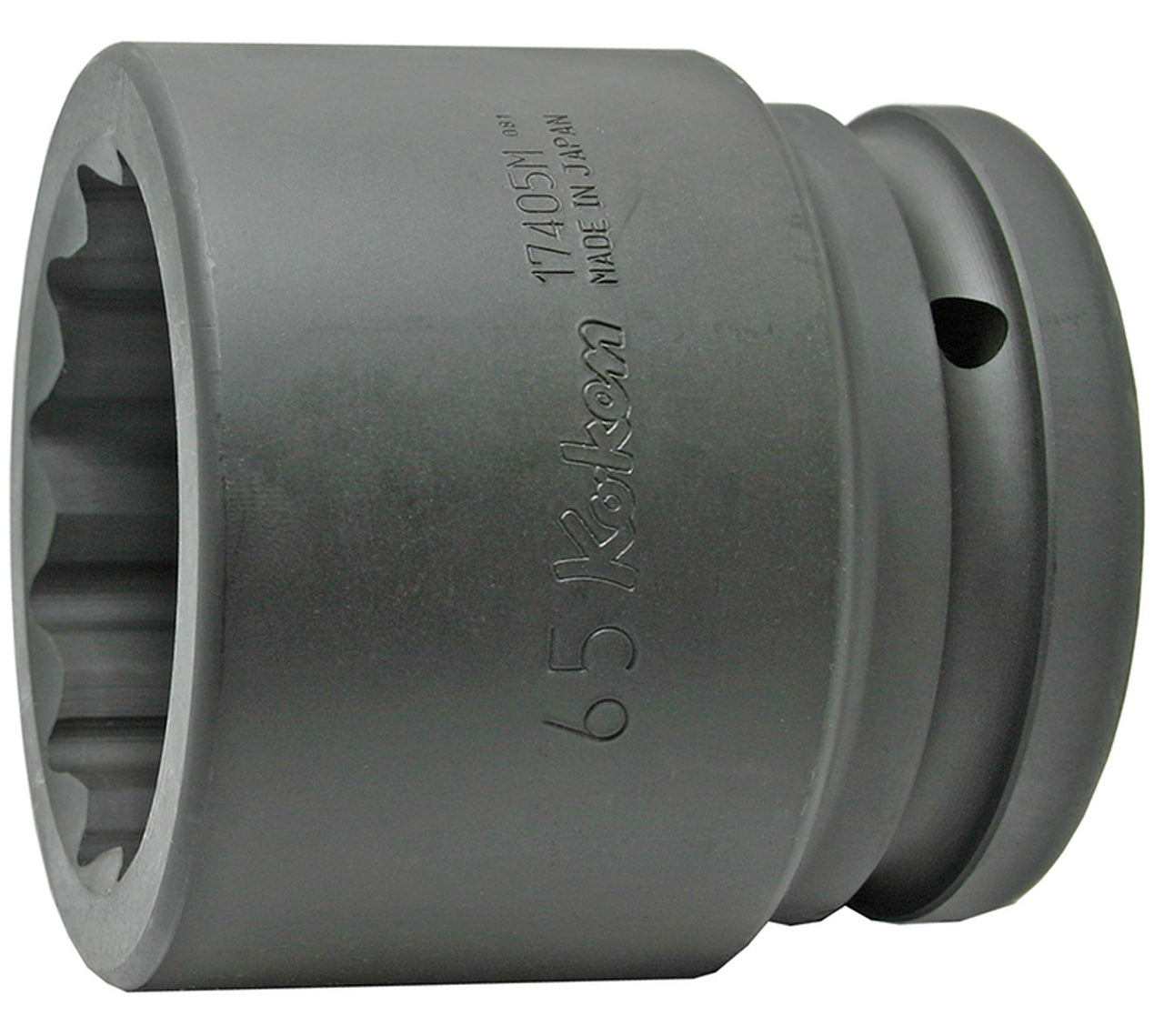 1.1/2 Sq. Dr. Socket  1.11/16 12 point Length 80mm